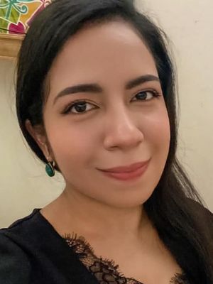 Karen, 36