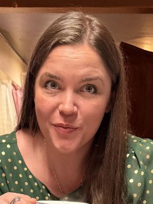 Kate, 41