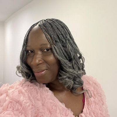 Lydie Joelle, 52