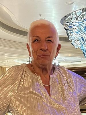 Donna, 80