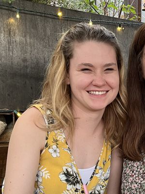 Tessa, 24