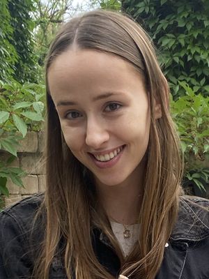 Wiktoria, 27