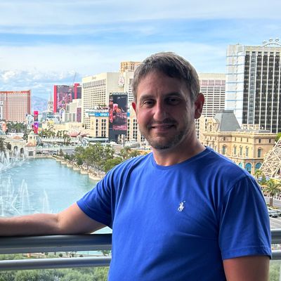 Mark, 50