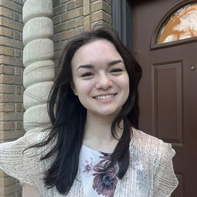 Ally, 22