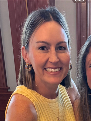 Amanda, 37