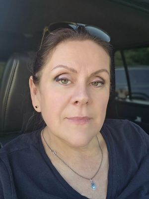 Joanna, 55