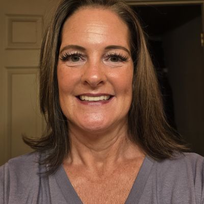 Holly, 50