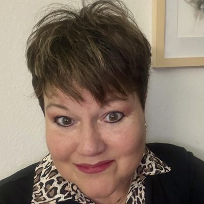 Anna, 56