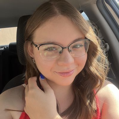 Mariana, 24
