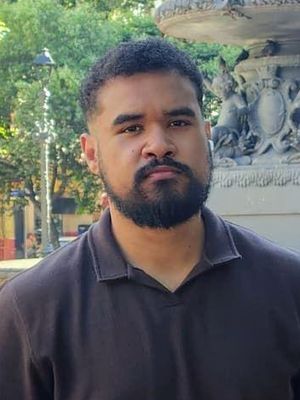 Douglas, 29