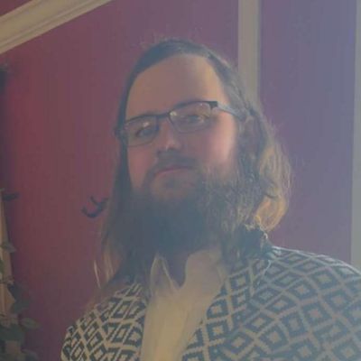 Ben, 27