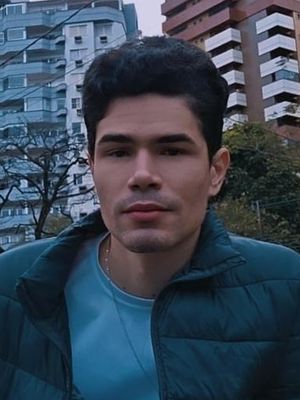 Vinicius, 33