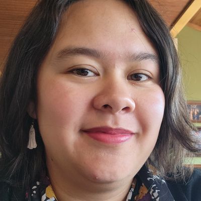 Regina, 32