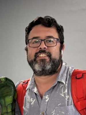 Ceferino, 35