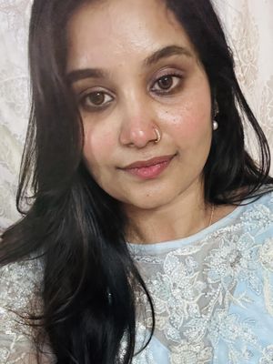 Doreen, 29