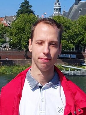 Konstantin, 34