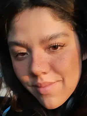 Diana, 22