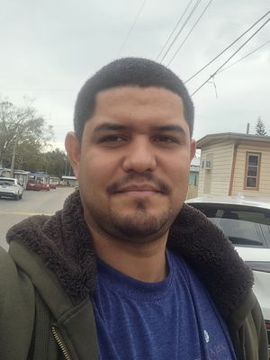 Bayron, 35
