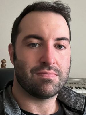 Douglas, 33