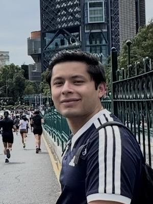 Eduardo, 32