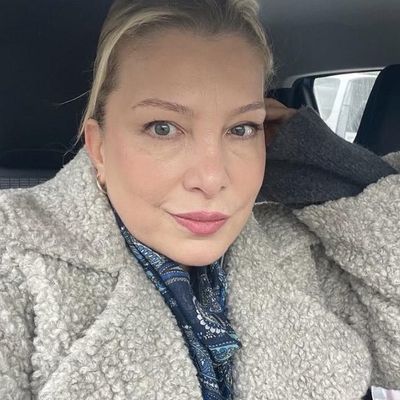 Mariam, 41