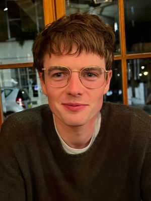 Joe, 27
