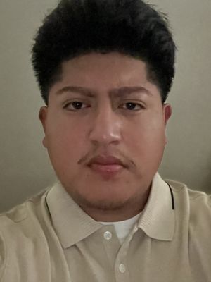 Miguel, 24