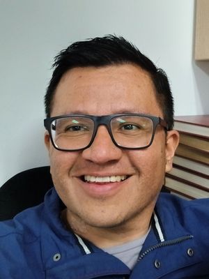 Jean, 35