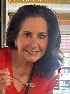 Tina, 62