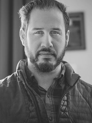 Lorenzo, 36