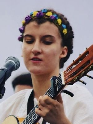 Pia, 26