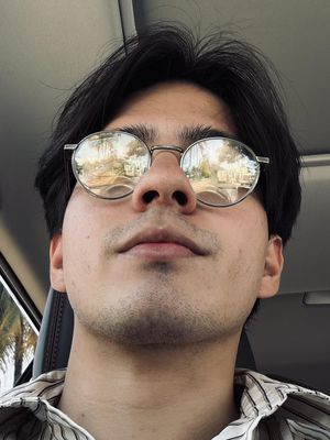 Diego, 24