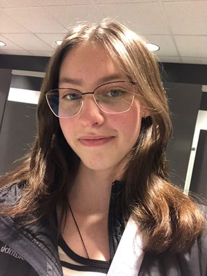 Jeanine, 19