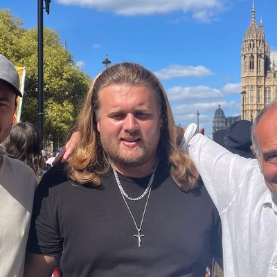 Lennie, 30