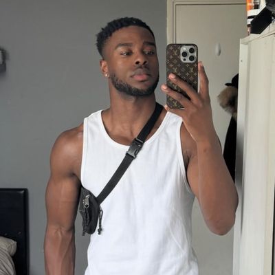 Gustavo, 26