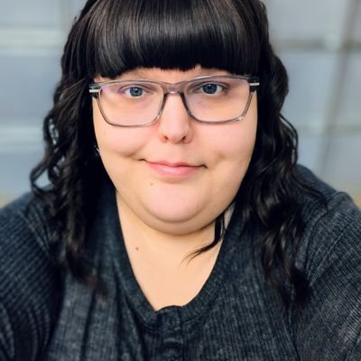 Samantha, 38