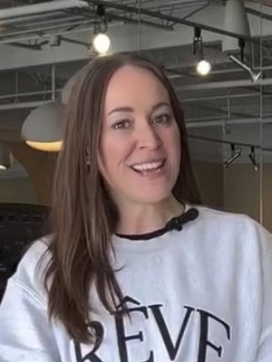 Fiona, 49