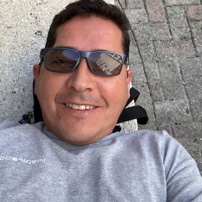 Alex, 51