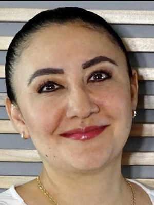 Marisela, 52