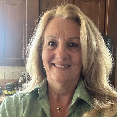 Roseann, 66
