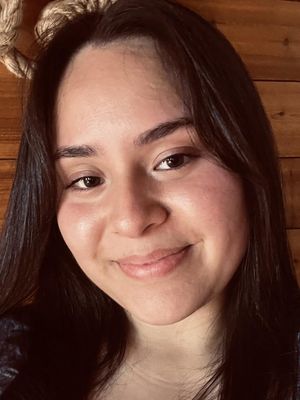 Stef, 24