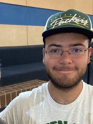 Jose, 23