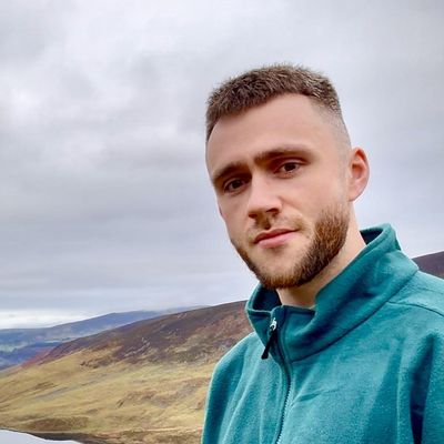 John, 29