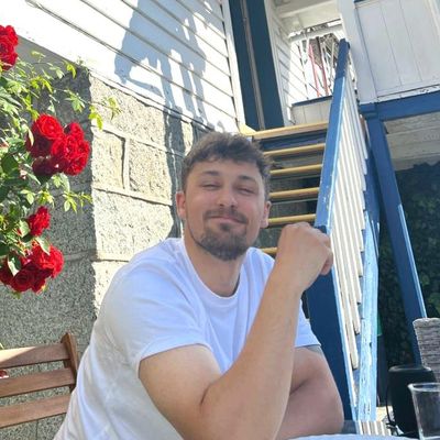 Mattie, 27