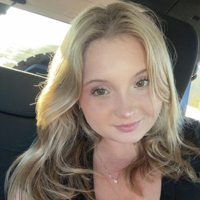 Mackenzie, 19