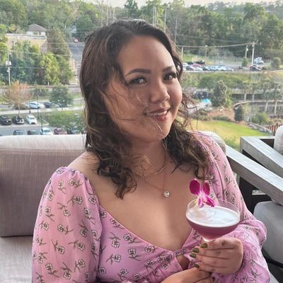 Tiara, 40