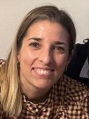Paula, 35
