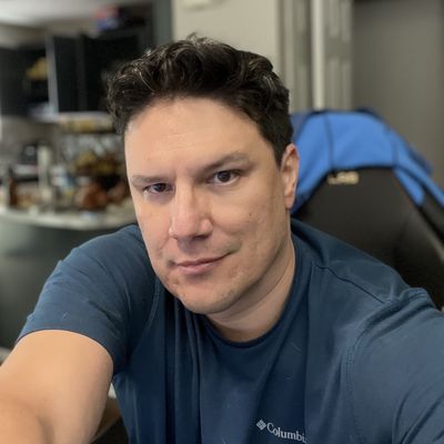 Andy, 44