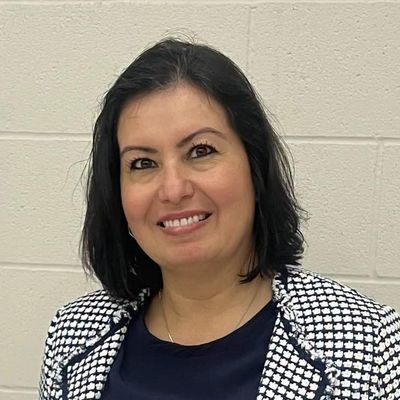 Selina, 51