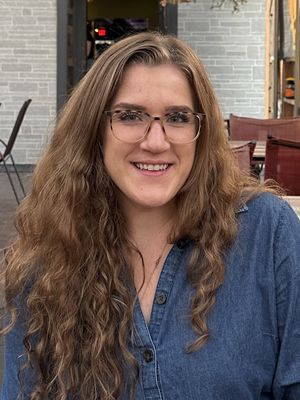 Elizabeth, 29